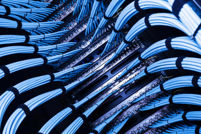 Data centre networking
