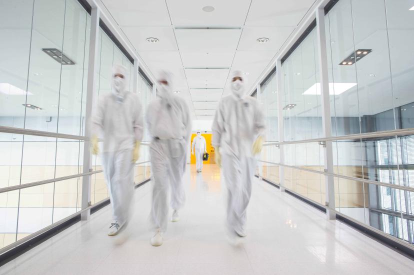 Sivers & GlobalFoundries Advance AI Data Center Optical Solutions